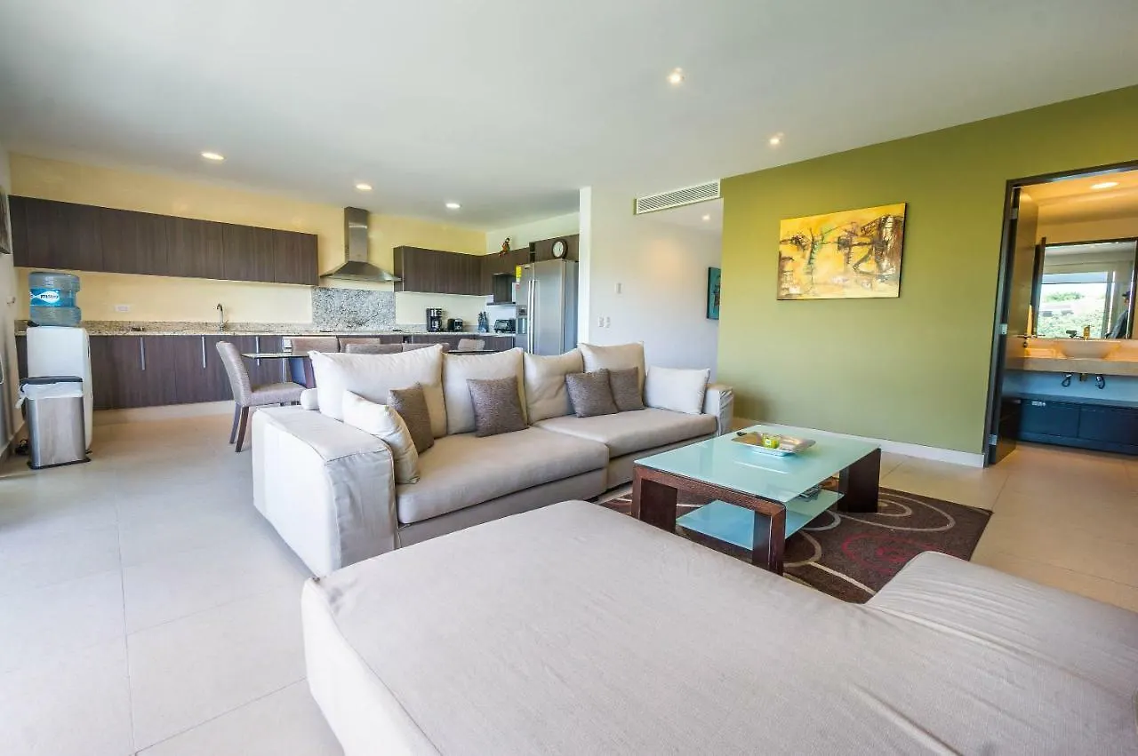 Vaiven Condo By Bvr Apartment